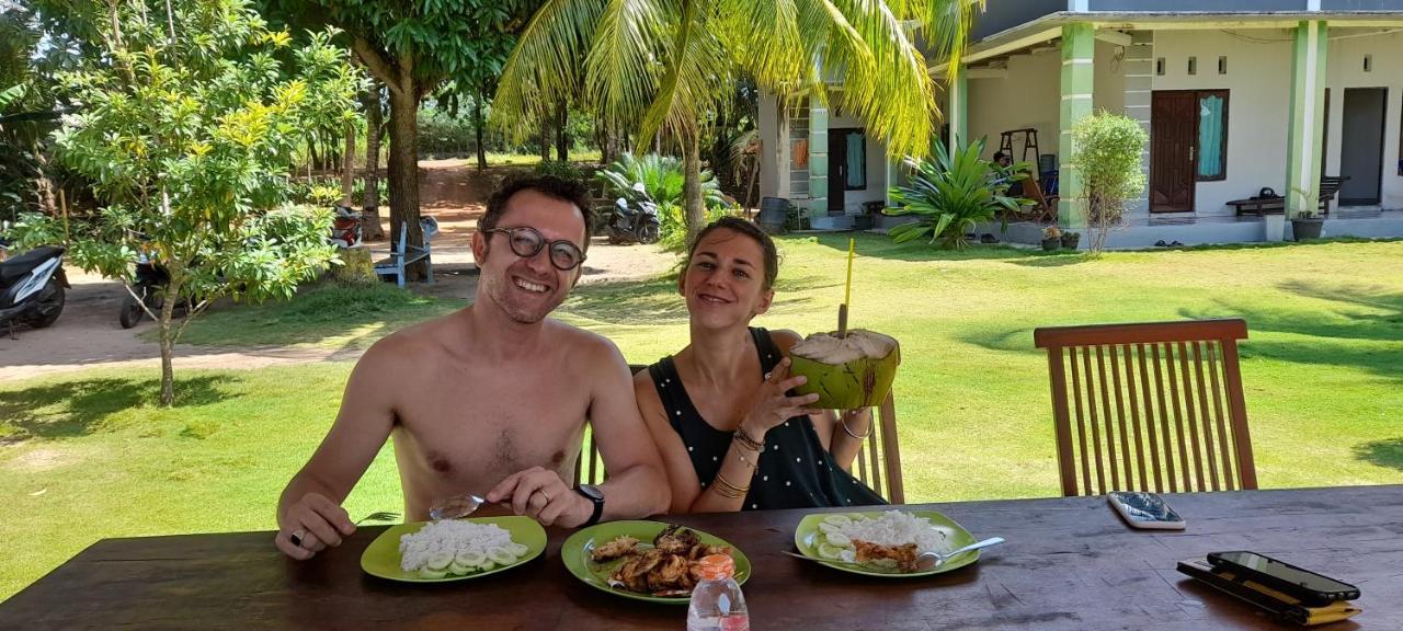 Bungalow Karimunjawa Eksteriør billede