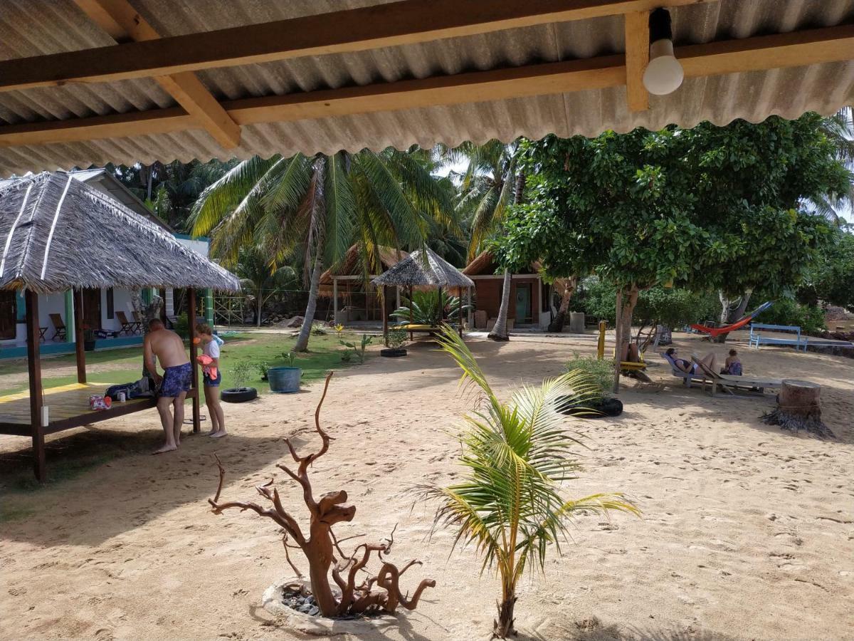 Bungalow Karimunjawa Eksteriør billede