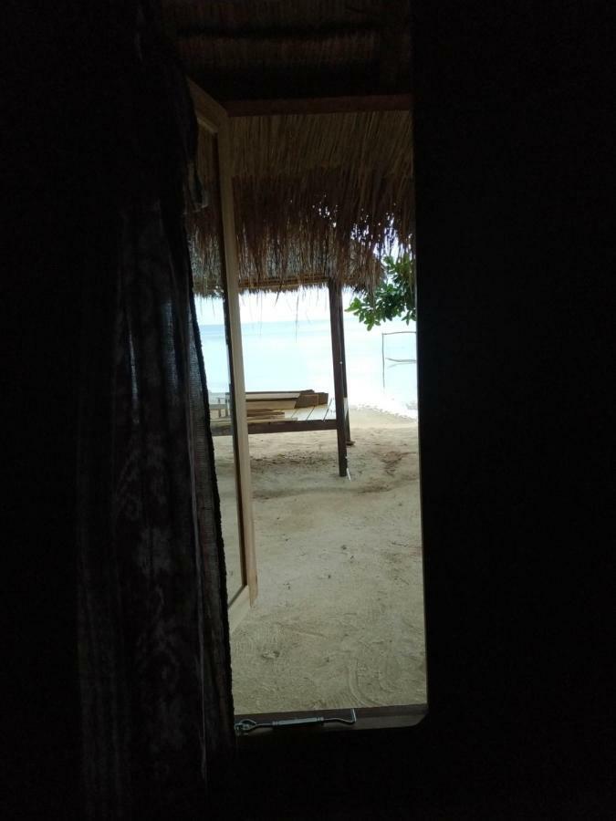 Bungalow Karimunjawa Eksteriør billede