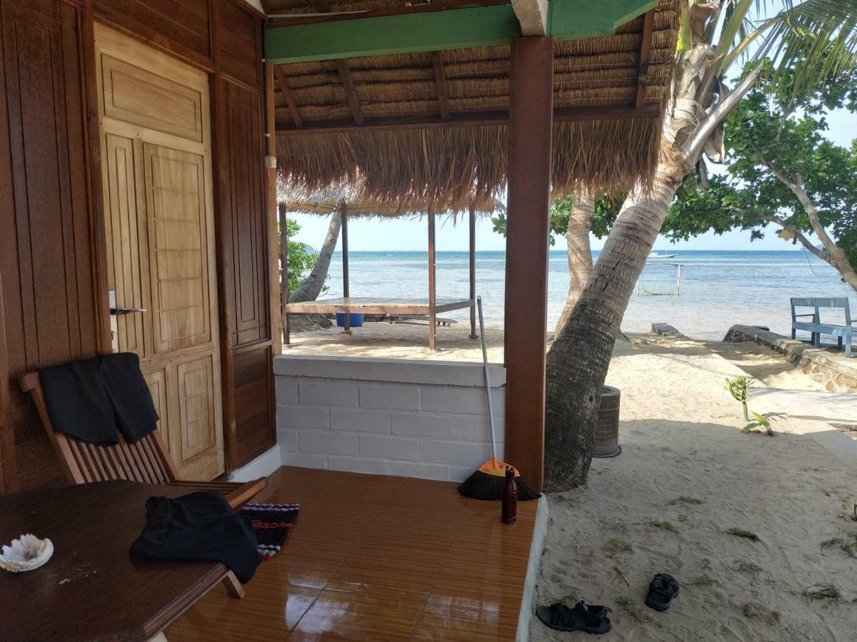 Bungalow Karimunjawa Eksteriør billede